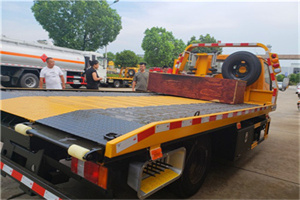 渑池附近拖车电话号码服务